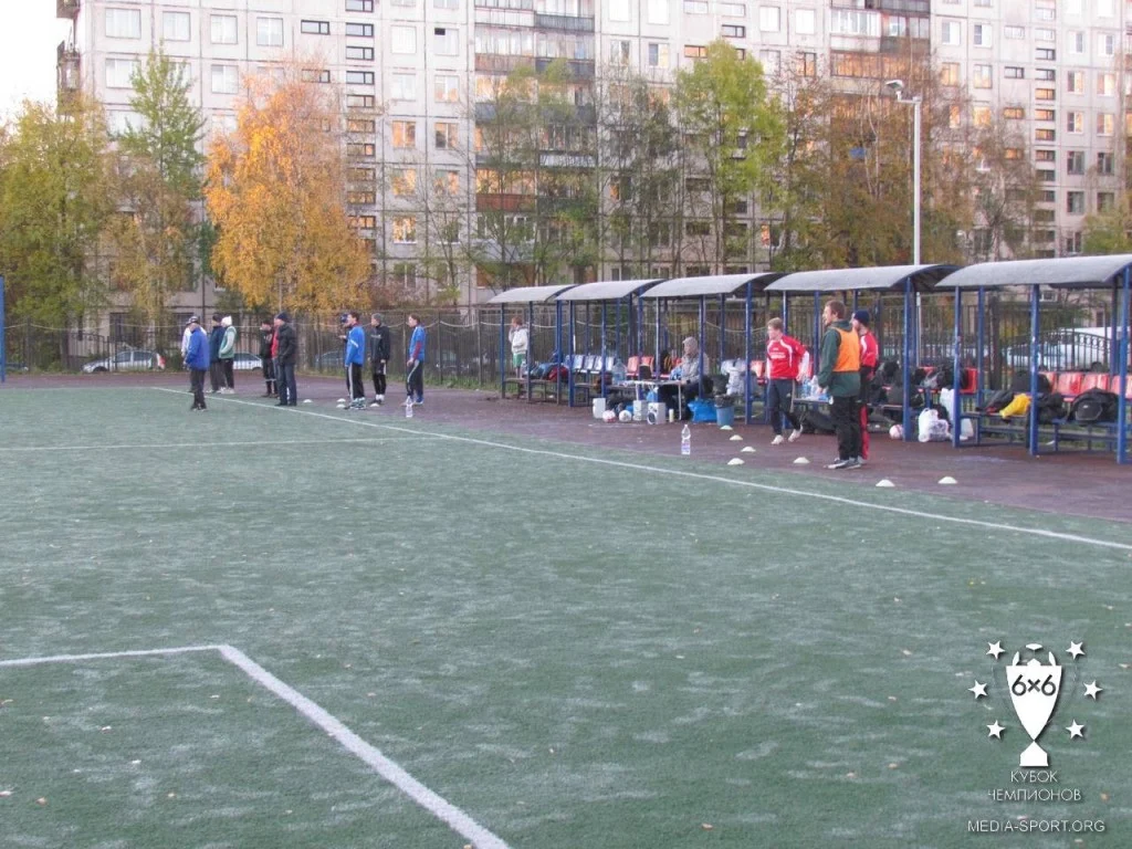 Стадион школы 332 - главная фотография