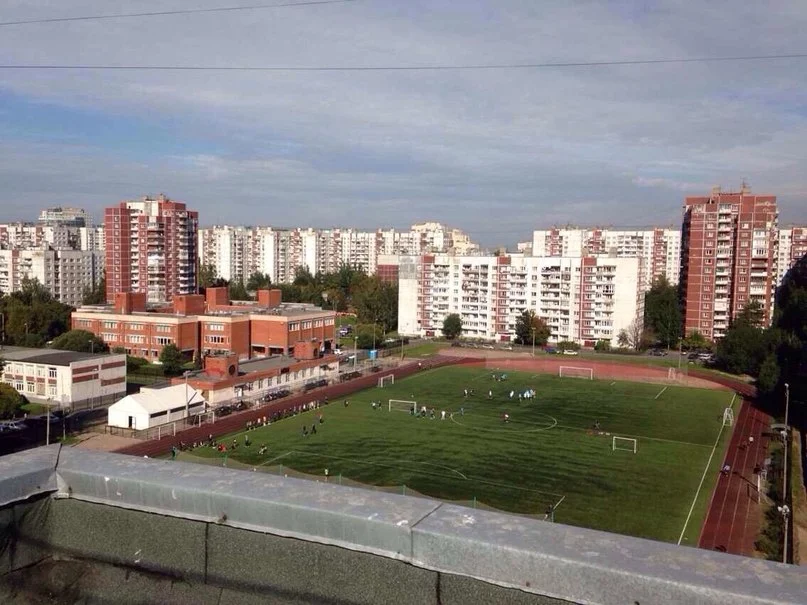 Стадион СШ №2 Василеостровского района - главная фотография