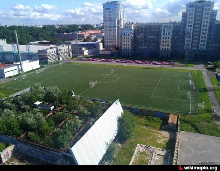 Стадион центра спорта Василеостровского района 2 - фотография