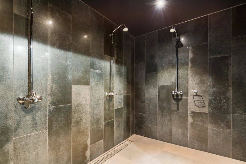 F-base - главная фотография