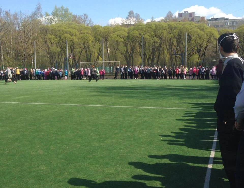 Стадион школы 201 1 - фотография