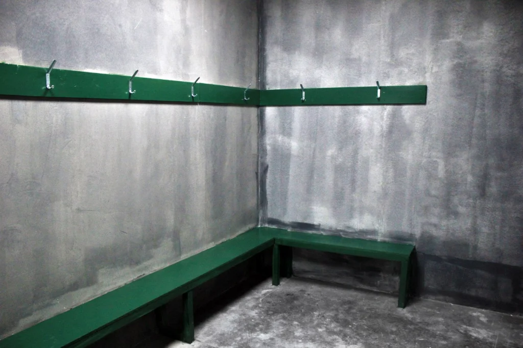 Ангар 7 - фотография