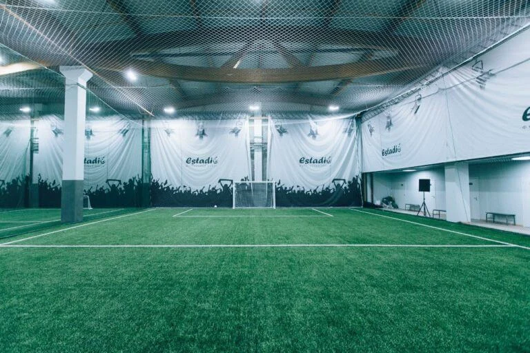 Estadio - главная фотография