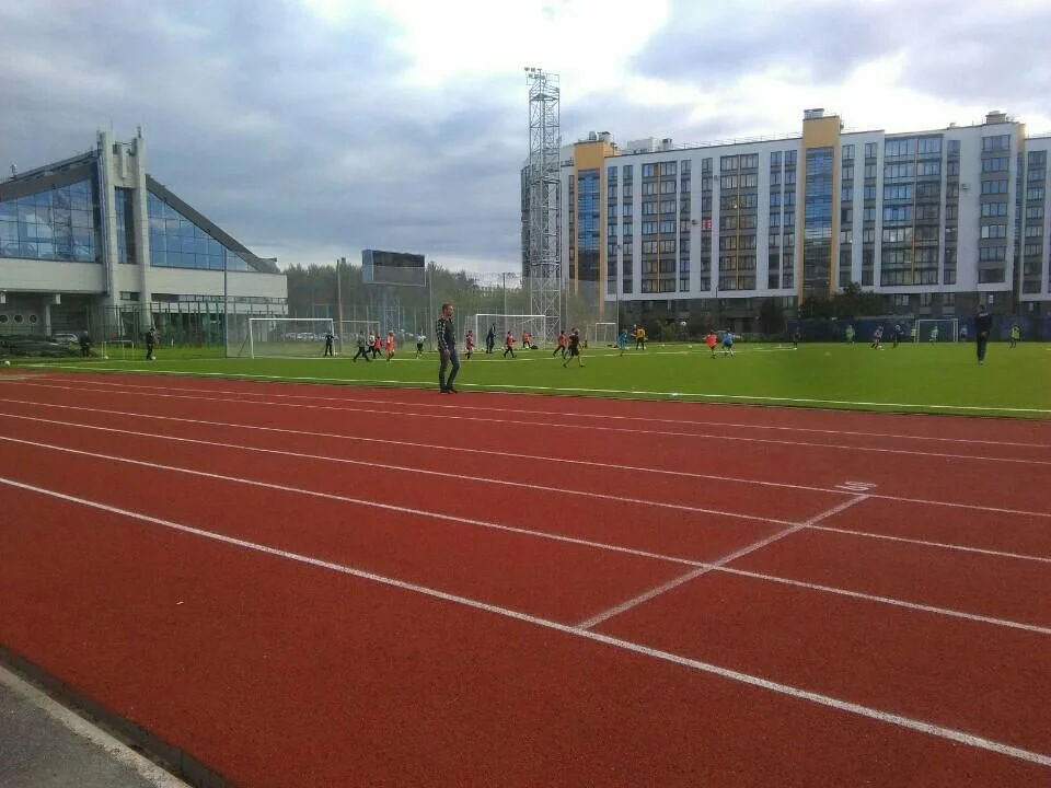 Стадион центра спорта Василеостровского района 7 - фотография