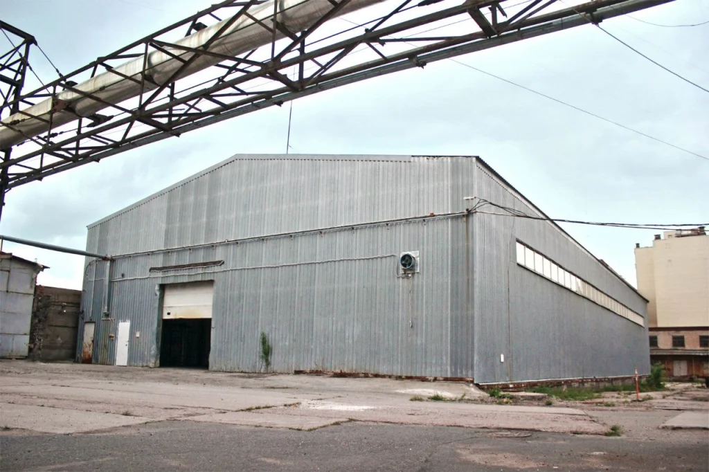 Ангар 10 - фотография