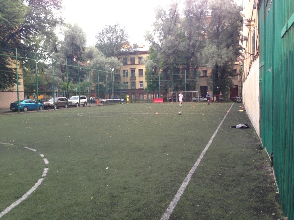 Поле ФК “Беспокойные Сердца” 3 - фотография